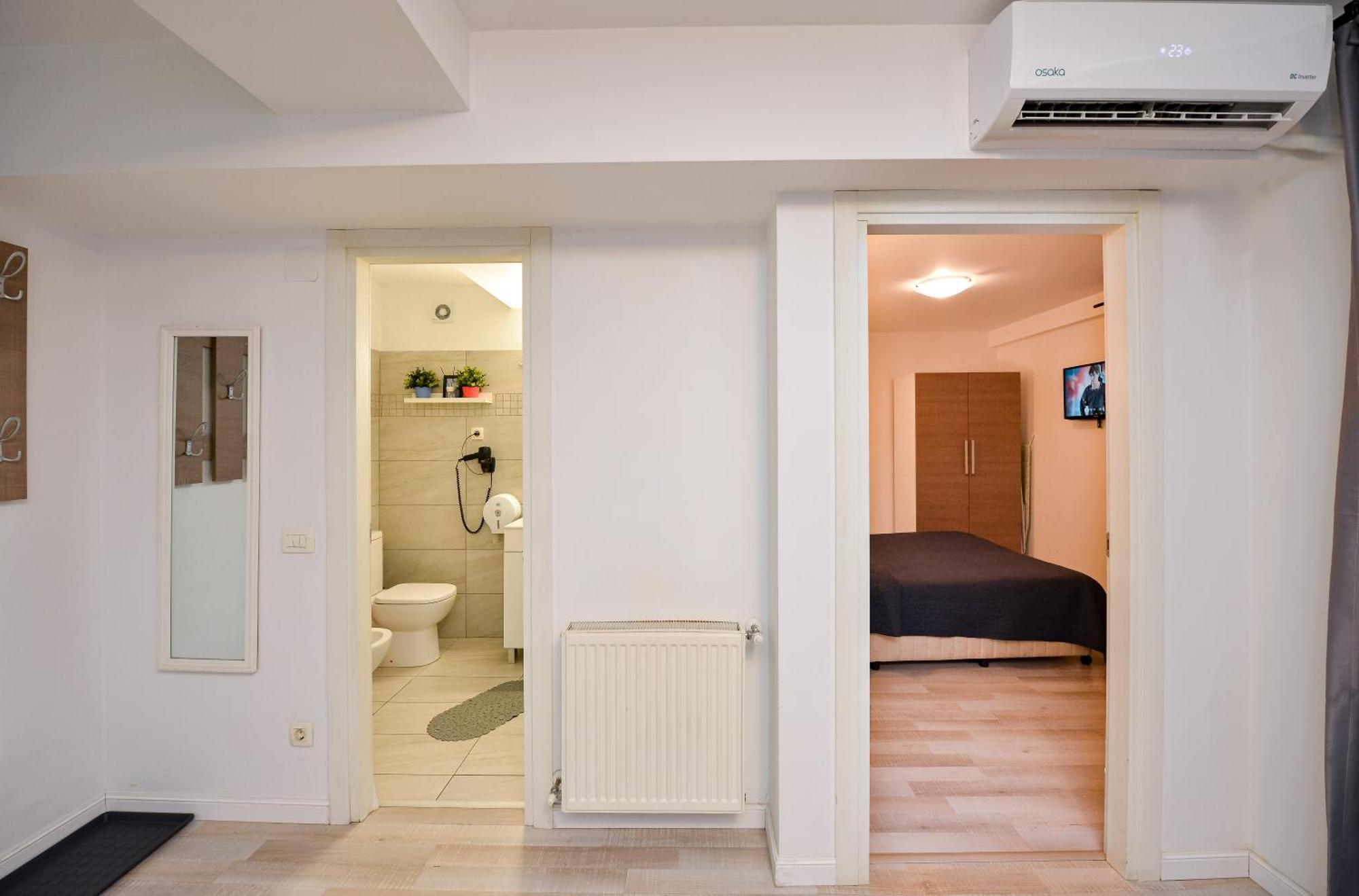 Shabbat Apartments Bucarest Esterno foto