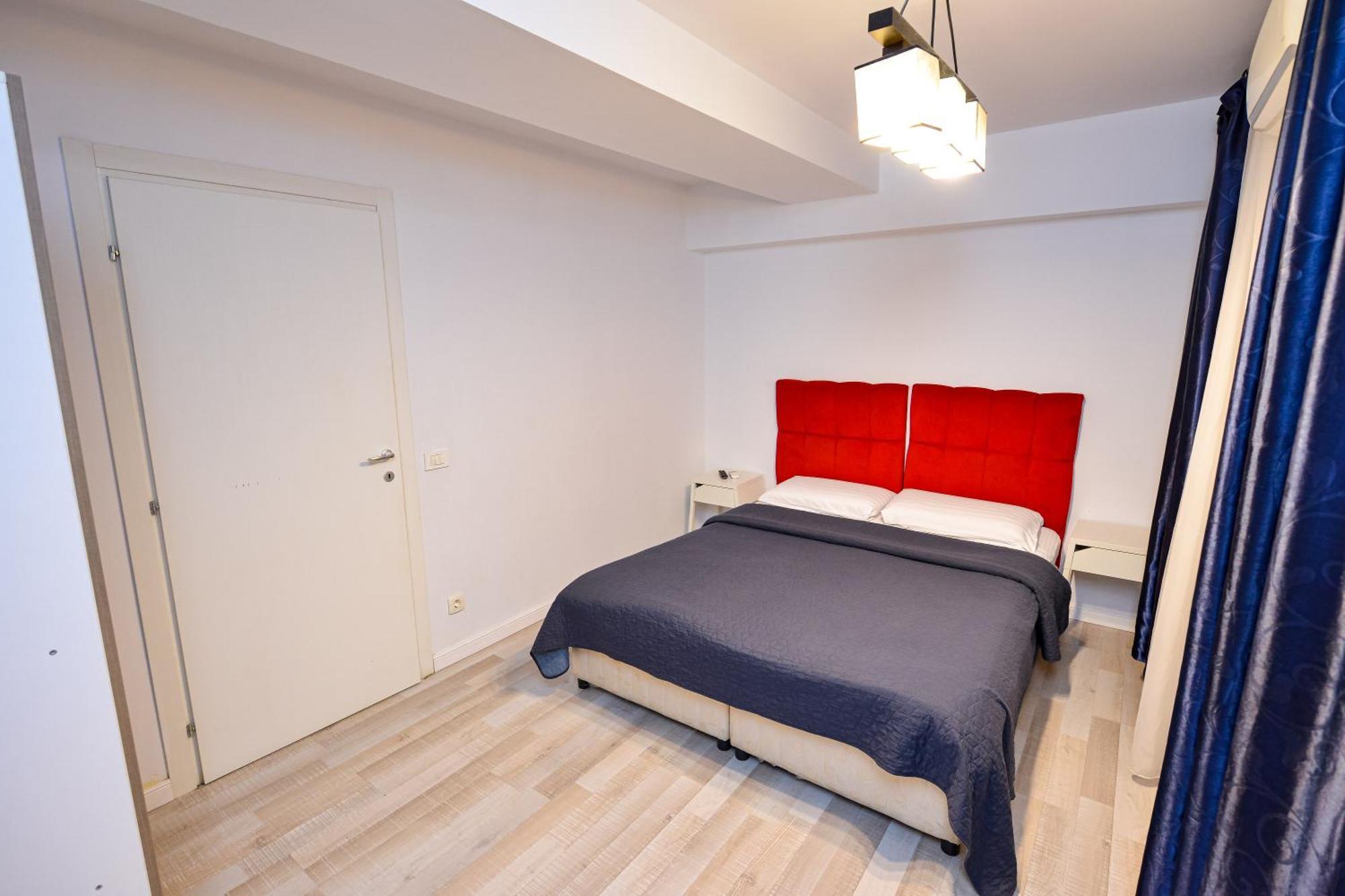 Shabbat Apartments Bucarest Esterno foto