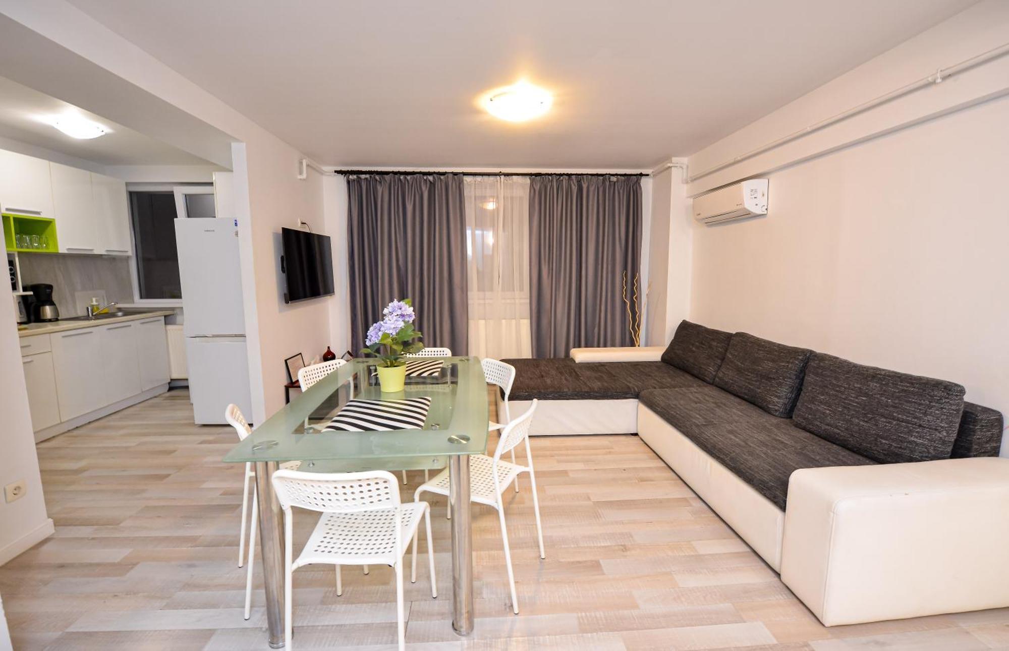 Shabbat Apartments Bucarest Esterno foto